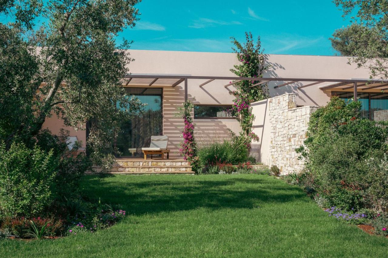Masseria Le Fabriche Maruggio Exterior photo