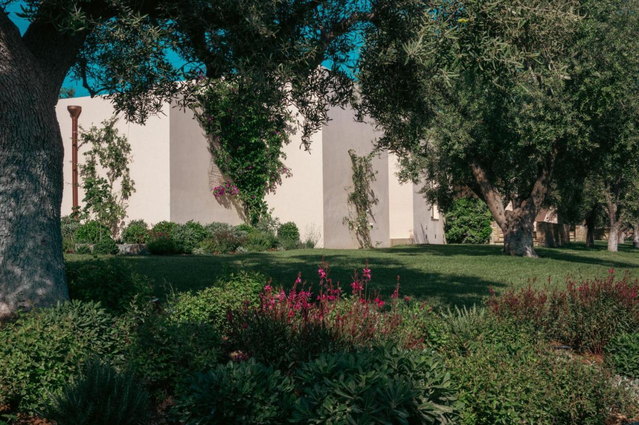 Masseria Le Fabriche Maruggio Exterior photo
