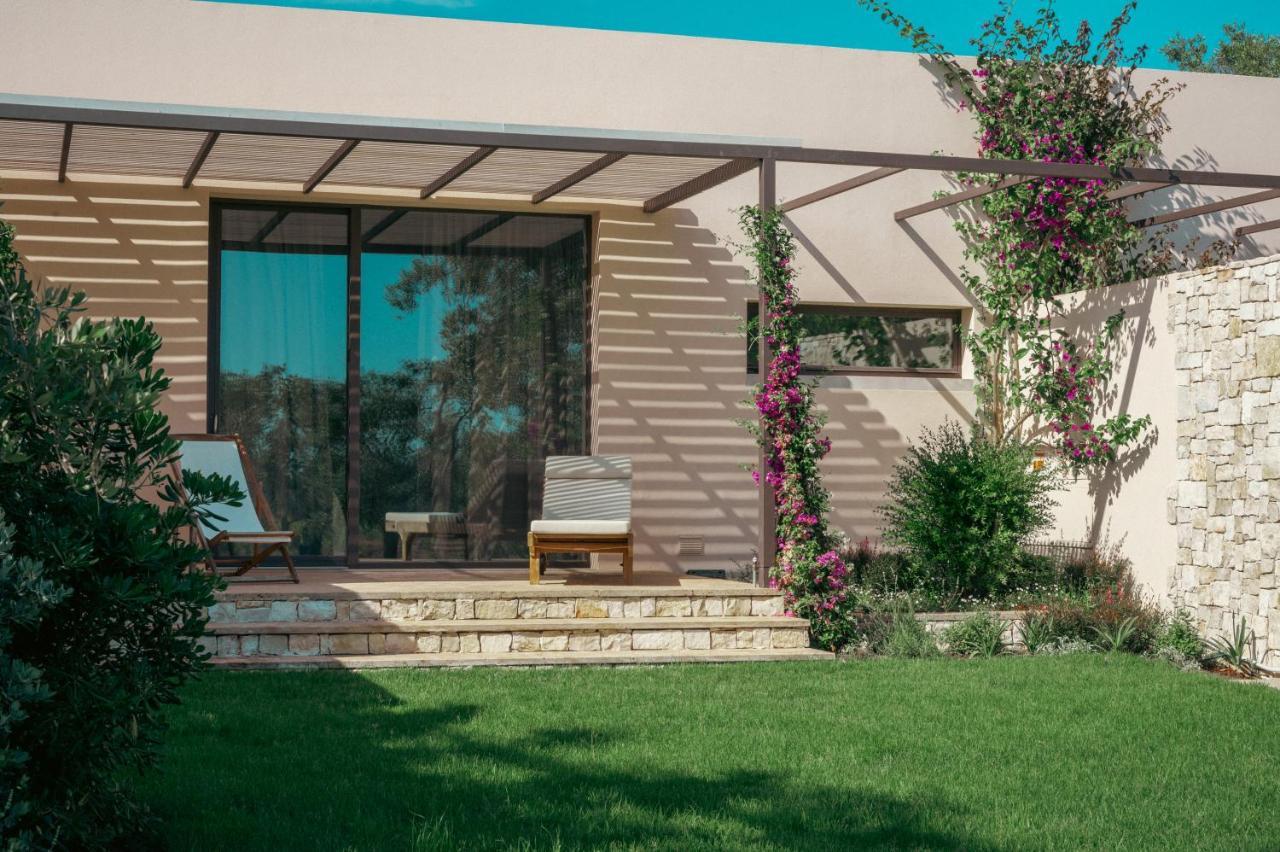 Masseria Le Fabriche Maruggio Exterior photo