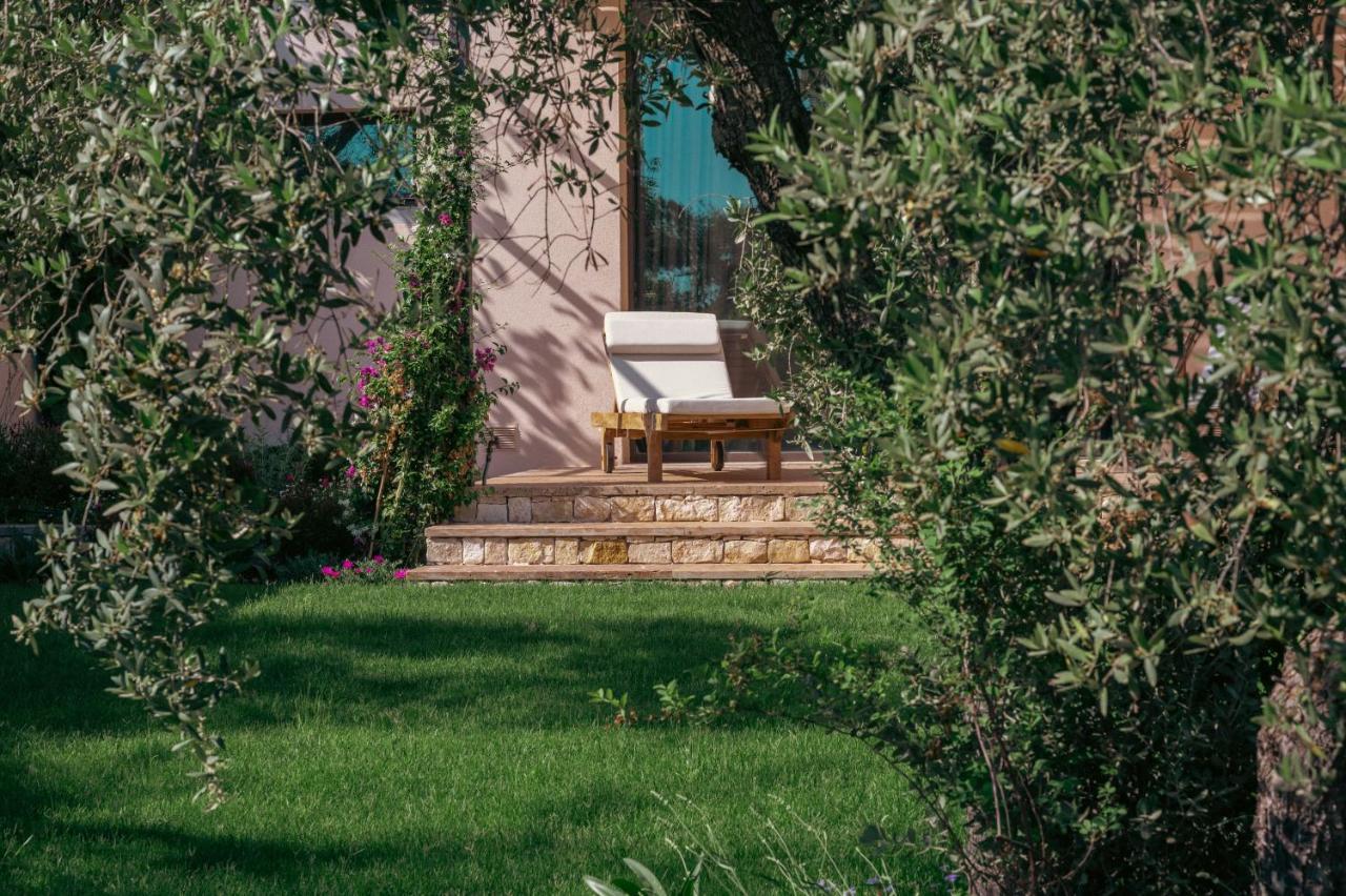 Masseria Le Fabriche Maruggio Exterior photo