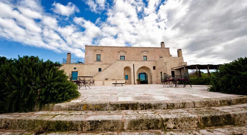 Masseria Le Fabriche Maruggio Exterior photo